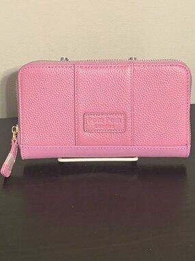 NWOT POM POM LONDON Pink Pebbled Leather Zipper Wallet NEW